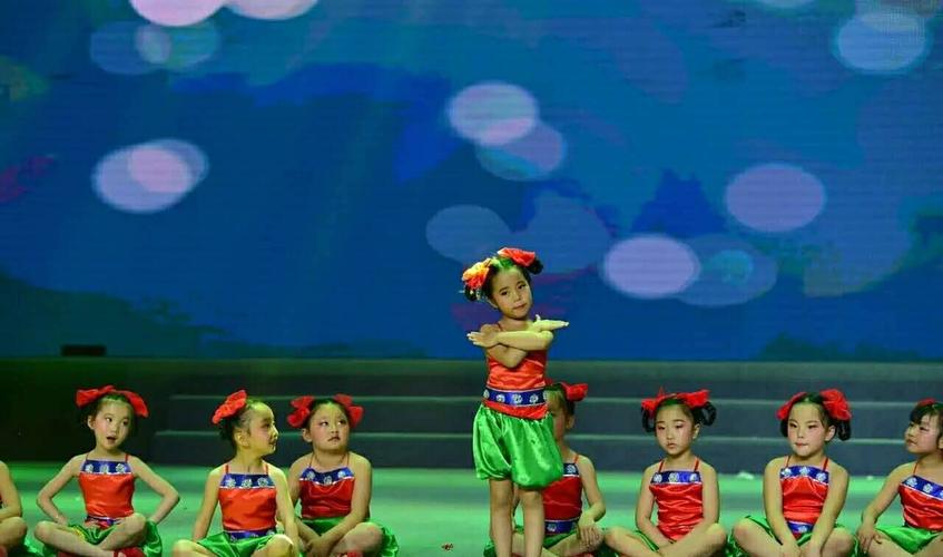 2017贵州广播电视台《飞舞的梦幻童年》六一晚会录制精彩集锦